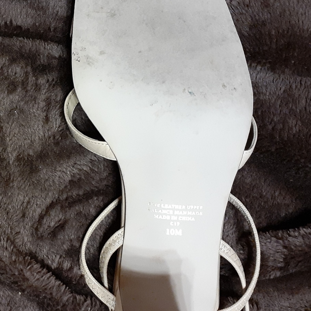 Shoes - Picture 7 of 10